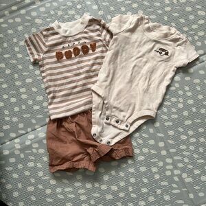 Carter’s Baby Outfit Set